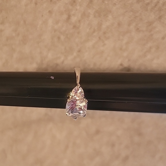 Ring - Picture 5 of 8